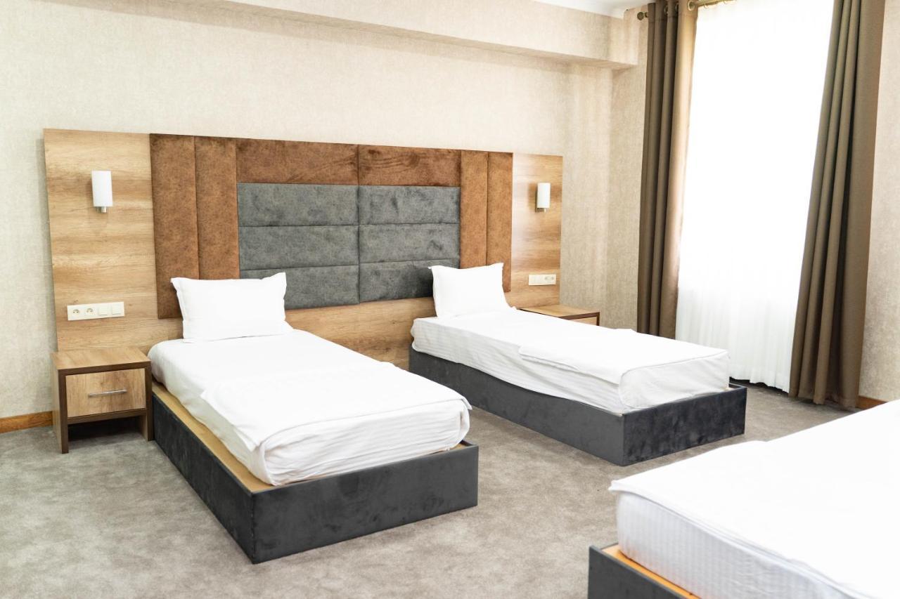 Hotel Reikartz Bahor Bukhara Esterno foto